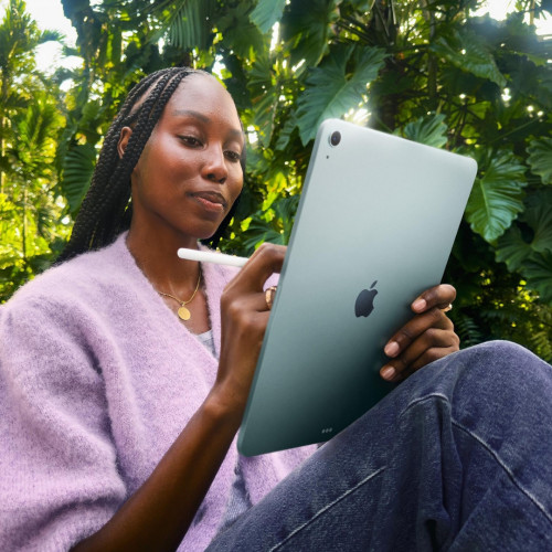 iPad Air 7th gen M3