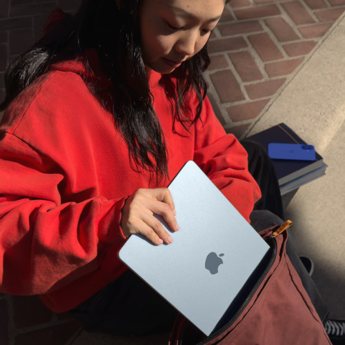 MacBook Air M4