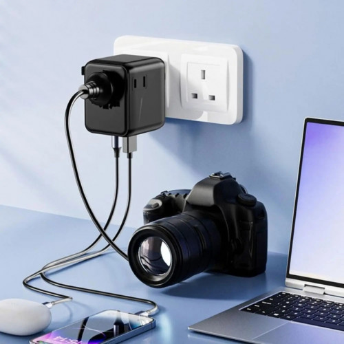 MyCandy 25w International Travel Adapter