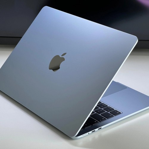 MacBook Air M5 13 inch