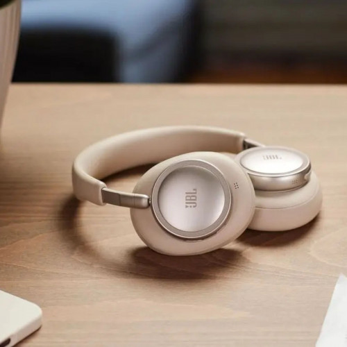 JBL Live 780NC Headphones