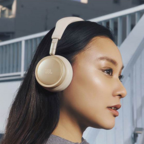 JBL Live 680 NC Headphones